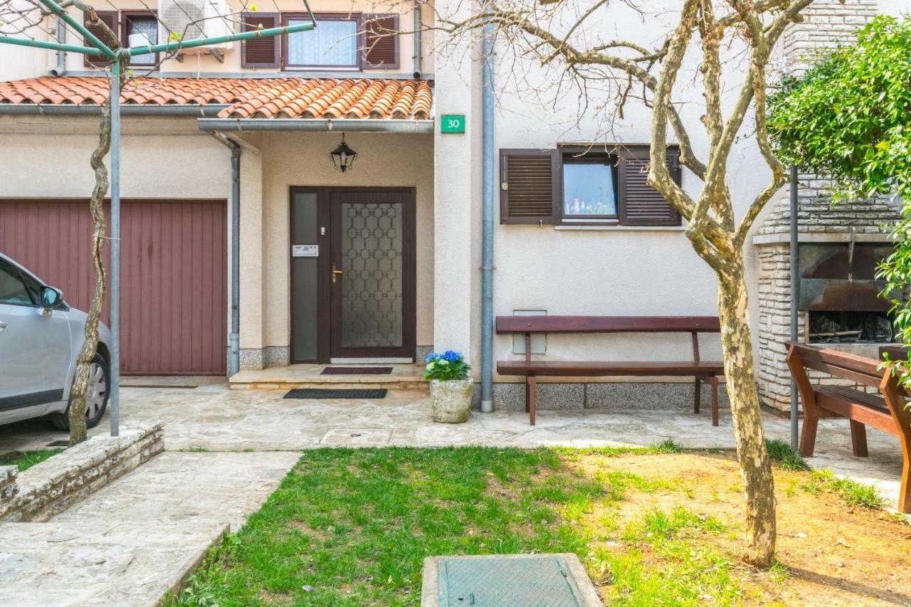 Apartment Darinka Pola Esterno foto